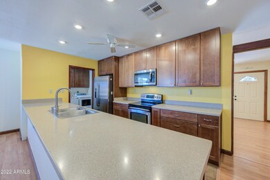 Kitchen 4