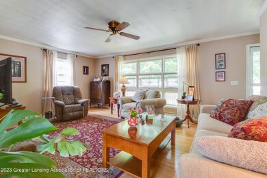 1942 Maple St, Holt, MI 48842 - photo 2