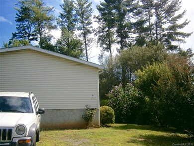 Don't Be Deterred By Driveway Entry To House