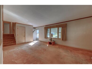 Large Family Room 20x13