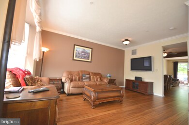 1198 Fetterbush Cir, Sykesville, MD 21784 - photo 6