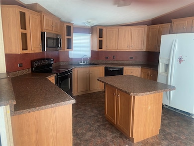 9311 Johnson Rd unit 600r, Wallis, TX 77485 - photo 3