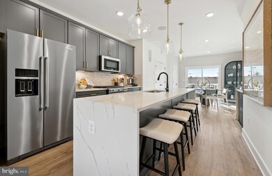 3033 Nina Clarke Dr, Rockville, MD 20850 - photo 2