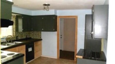 1418 Hilton Rd, Medford, OR 97504 - photo 5