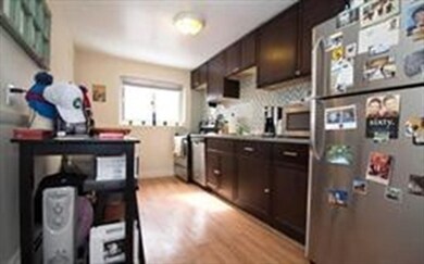 95 Chestnut St unit 5, Brookline, MA 02445 - photo 2