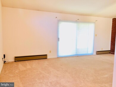 829 Chatfield Rd, Joppa, MD 21085 - photo 3