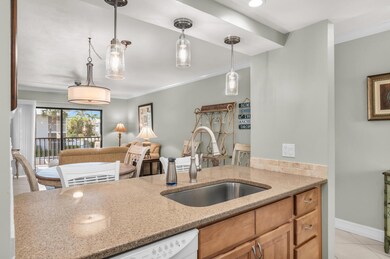835 W Elkcam Cir Unit 108-large-007-036-