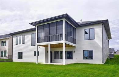 17686 Hammontree Dr, Clive, IA 50325 - photo 2