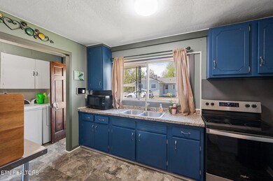 101 Townsend Rd, Oak Ridge, TN 37830 - photo 7