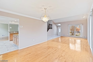 24 Alton Dr, Somerset, NJ 08873 - photo 7