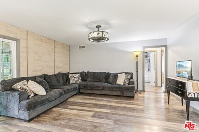 13243 Leach St, Sylmar, CA 91342 - photo 6