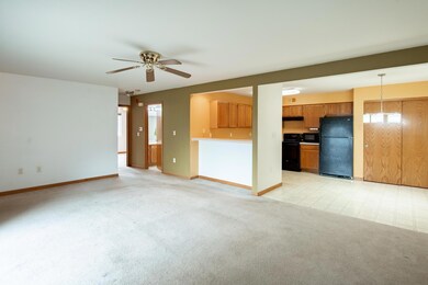 3057 unit 6 Meagan-02