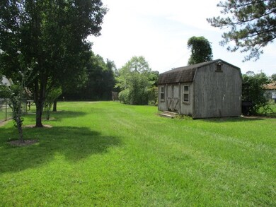 805 W Bay Ave, Doerun, GA 31744 - photo 6