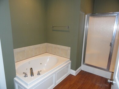 23 Brianleigh Dr 006
