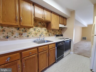 1671 Langley Dr, Hagerstown, MD 21740 - photo 5