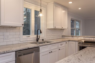 121 Stratham Heights Rd, Stratham, NH 03885 - photo 5