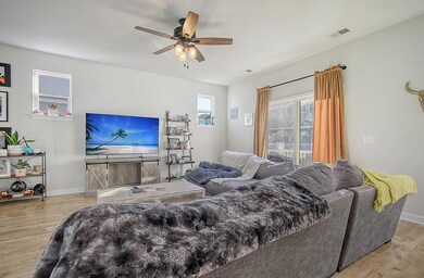 11-web-or-mls-CREM_606 McLernon_011