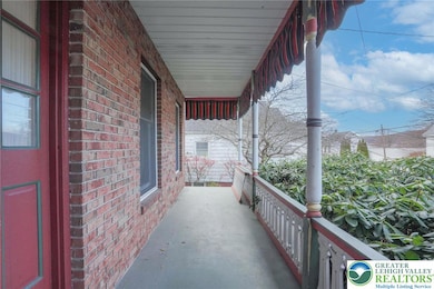 228 W Abbott St, Lansford, PA 18232 - photo 5