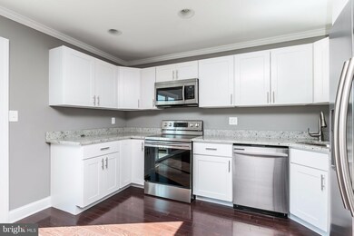 106 Highshire Ct, Dundalk, MD 21222 - photo 5