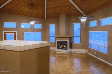 FamilyRoom1