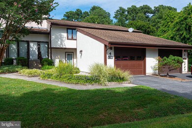 11710 Riverview Dr unit 4, Berlin, MD 21811 - photo 2