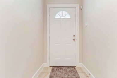 5941 South Loop E unit 1401, Houston, TX 77033 - photo 7