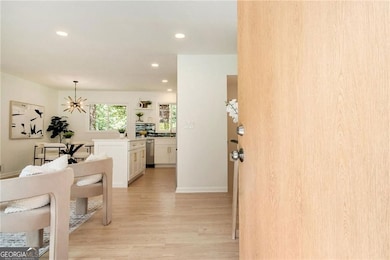 1667 Atherton Cir, Decatur, GA 30035 - photo 6