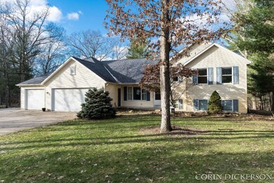 4048 Otuna Dr, Dorr, MI 49323-2