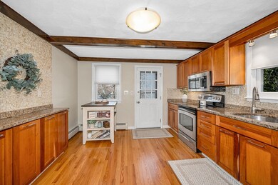 38 Hamilton Ave, Billerica, MA 01821 - photo 5