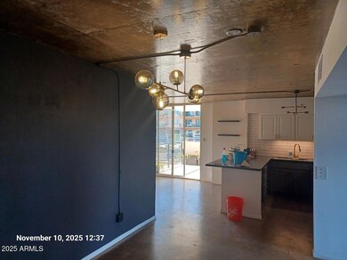 Regency House unit 204, Phoenix, AZ 85004 - photo 3