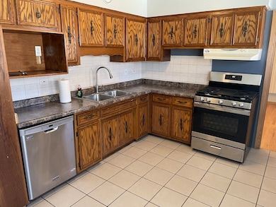 10335 Laporte Ave, Oak Lawn, IL 60453 - photo 5