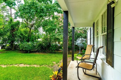1 Exterior (3 of 6)