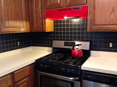 132 Briar Way, Greenfield, MA 01301 - photo 5