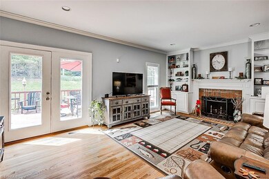 1086 Cedar Creek Dr, Asheboro, NC 27205 - photo 4