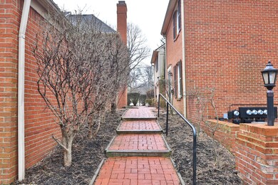 5739 N High St.