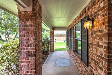 4203 Brazos Bend Dr, Pearland, TX 77584 - photo 3