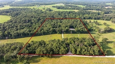 12 Acres ideal for privacy, hunting, or other outd