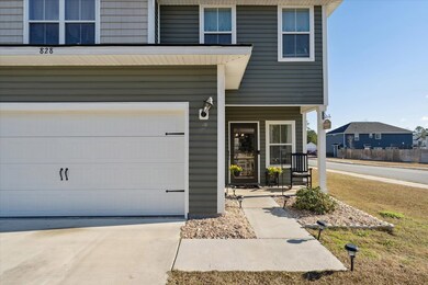 828 Fairview Cir, Hinesville, GA 31313 - photo 4