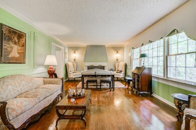 8 Glenn Way, Holmdel, NJ 07733 - photo 4