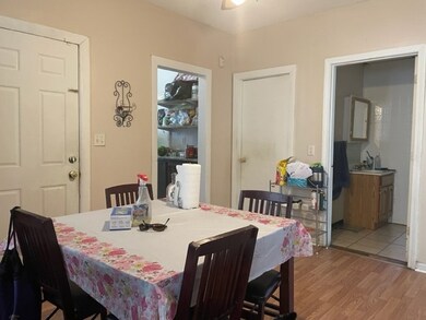 26 Pierce St, Pawtucket, RI 02860 - photo 5