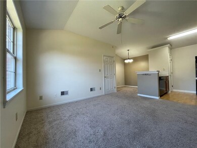 121 Andrews Blvd, Plainfield, IN 46168 - photo 5