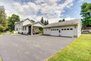 95 W Main St-7