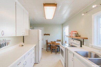 1340 15th Ave SW, Albany, OR 97321 - photo 7