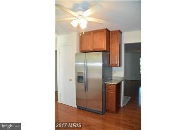 6103 Calico Pool Ln, Burke, VA 22015 - photo 5