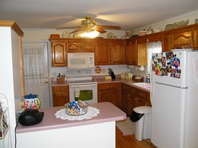 4013 Mcintire Dr, Columbia, TN 38401 - photo 6