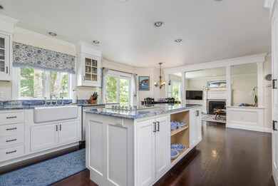 5 Baxter Lane_W5_05