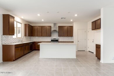 124.059_Kitchen1-1200