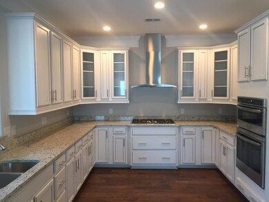 Drake Kitchen (not exact home)