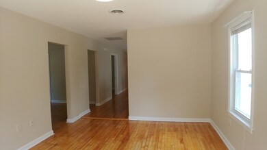 8 N Steele St unit 1, Worcester, MA 01607 - photo 4