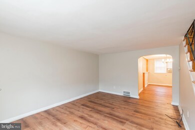 37 Branford Rd, Darby, PA 19023 - photo 4